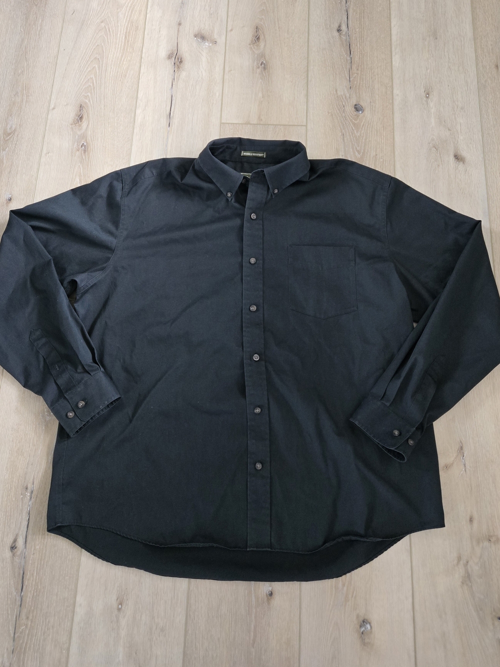 Eddie Bauer Men's Cotton Wrinkle Resistant Black Solid Button-Down XL
